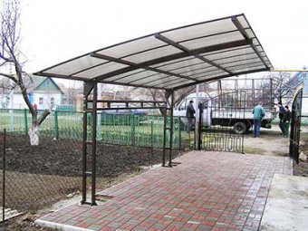 Сходи з металу Навіси з металу Виготовлені згідно найвищих стандартів